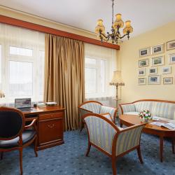 2-комнатный номер люкс премиум с 1 двуспальной кроватью