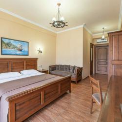 Фото Отель Chalet Provence (Шале Прованс)
