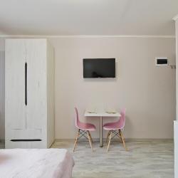 Фото Отель LovelyHome 39 на улице Александра Суворова 25