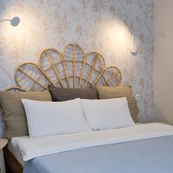 Фото Отель VolgaApart (ВолгаАпарт) на улице Максима Горького