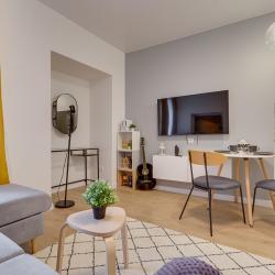 Фото Отель RentalSPb на улице 5-я Советская, 10