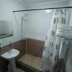 Номер стандарт с 1 двуспальной кроватью