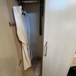 Номер стандарт эконом с 1 двуспальной кроватью (с завтраком, мансарда)