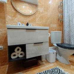 Фото Апартаменты на улице Игоря Киртбая 22
