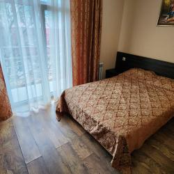 Фото Отель Гостевой Дом Светлый