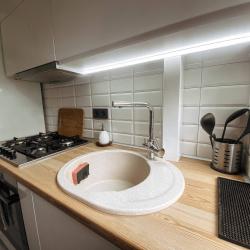 Фото Апартаменты на улице Сергеева 61