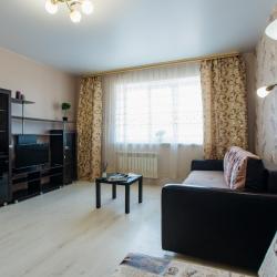 Фото Апартаменты на улице Пухова 31