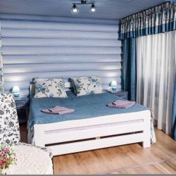 Фото Отель Юлена