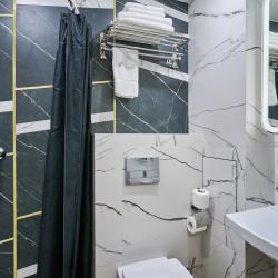 Номер комфорт с 1 двуспальной кроватью