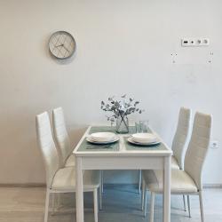 Фото Отель CrystalRentals (КристалРенталс) на улице Бориса Житкова 4
