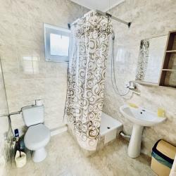 Номер стандарт с 1 двуспальной кроватью