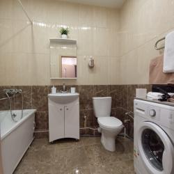 Фото Апартаменты на улице Рогожникова 5