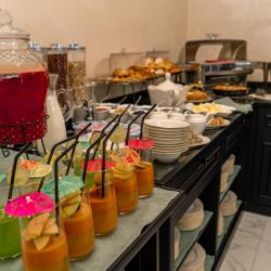 Фото Отель Mercure Tashkent Hotel (Меркуре )
