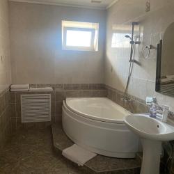 Комната стандарт с 1 двуспальной кроватью