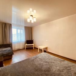 Фото Апартаменты Level на улице Ореховая 5