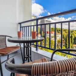 Апартаменты улучшенные г. Сочи, Депутатская 10