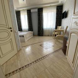 Фото Отель Корона