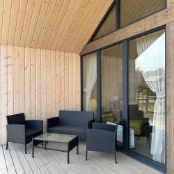 Фото Отель BarnHouse Village (БарнХаус Виллэдж)