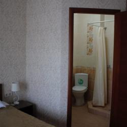 Комната  стандарт с 2 односпальными кроватями c балконом