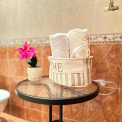 Фото Кварт отель на бульваре Народный 9