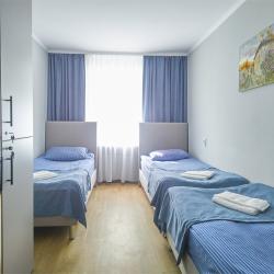 Номер эконом семейный с 10 односпальными кроватями Таганрог