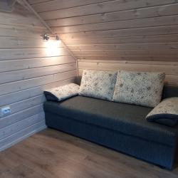 Фото Апартаменты мансарда на улице Бондарева 58а