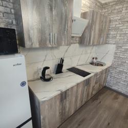 2-комнатные апартаменты стандарт Красной Армии 136/7