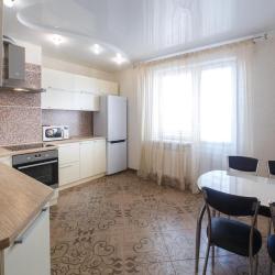 Фото Отель Уютная квартира на улице Сибирский Тракт 13