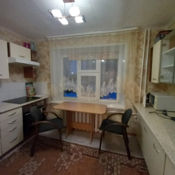 Фото Апартаменты на улице Тихонова 29/2