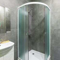 Номер стандарт с 1 двуспальной кроватью