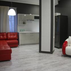Комната студия люкс с 1 двуспальной кроватью