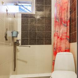 3-местный номер стандарт с 1 односпальной и 1 двуспальной кроватью