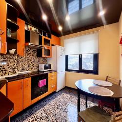 Фото Апартаменты на улице Старостина 10