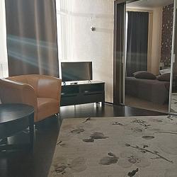 Номер люкс бизнес с 1 двуспальной кроватью