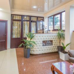 Фото Отель Три Пальмы