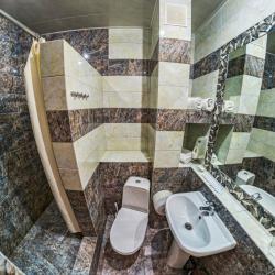 3-местный номер стандарт с балконом (с завтраком)