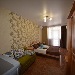 4-местная комната стандарт с балконом