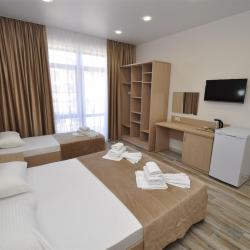 Фото Отель Family Pride Inn (Фэмили Прайд Инн)