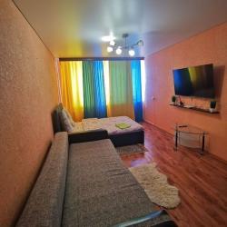 Фото Апартаменты на улице Геологоразведчиков 6