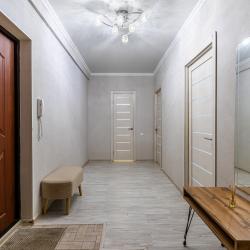 2-комнатные апартаменты улучшенные улица Галимджана Баруди, д. 4 с 1 двуспальной кроватью