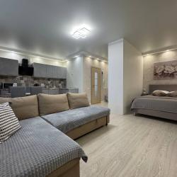 Фото Апартаменты на улице Газовиков 33