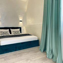 Апартаменты студия гостиничный комплекс Радуга 10И (мансарда)