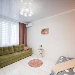 Фото Отель Smile Apartments (Смайл Апартментс) на улице Ткачёва 15