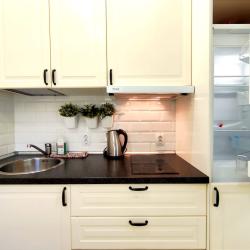 Фото Отель на три ночи на улице Известинская 51