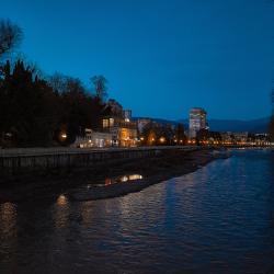 Фото Апартаменты: 10 минут до моря, вид на набережную