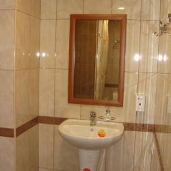 2-комнатный номер полулюкс (без окна)