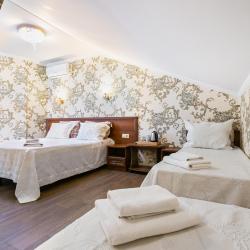 4-местная комната студия (мансарда)