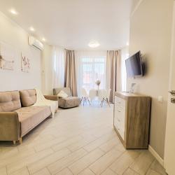 1-комнатные апартаменты студия ул. Прибрежная д.10 кв.20