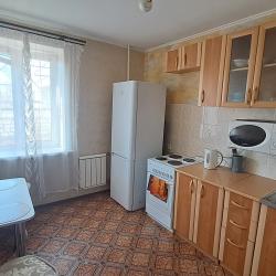 Фото Апартаменты на улице Дубенского 4А