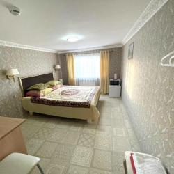 Фото Отель СоветникЪ (бывш. На Рознина)